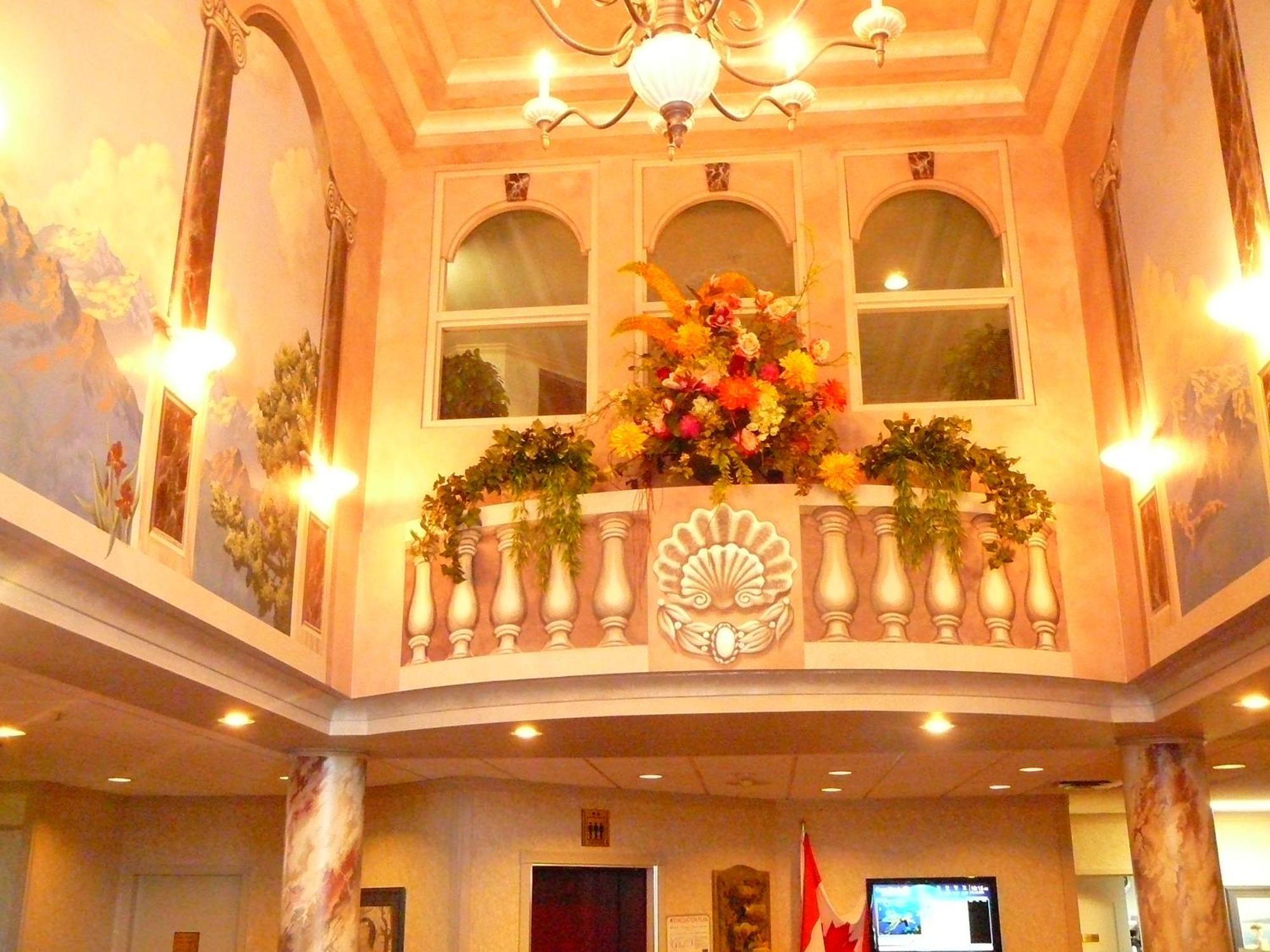 Coast Abbotsford Hotel & Suites Buitenkant foto