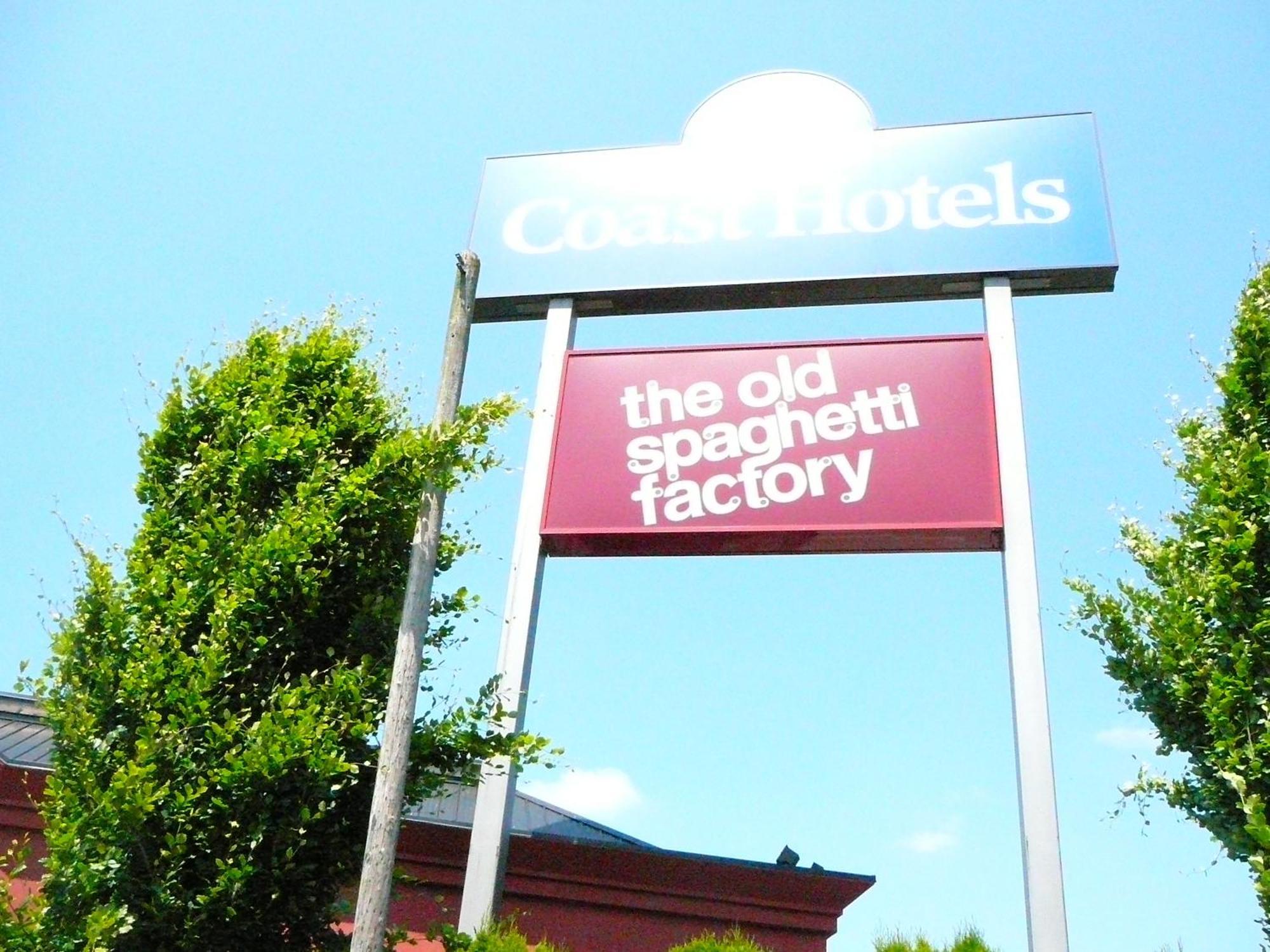 Coast Abbotsford Hotel & Suites Buitenkant foto